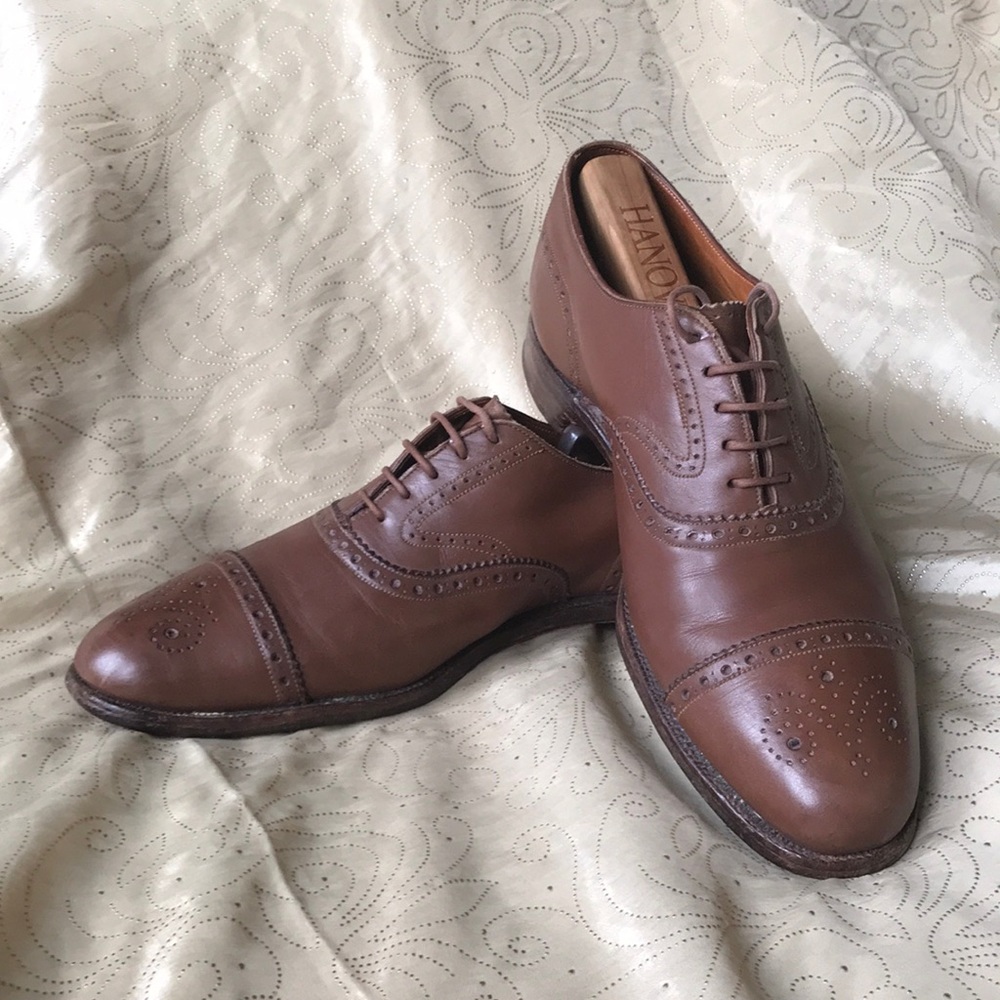 Peal & Co for Brooks Brother brown leather medallion toe brogued oxfords (10?)